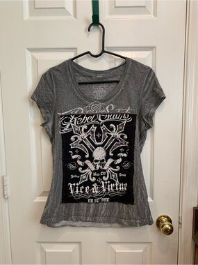 Affliction Gray Short Sleeve Graphic Skull Tee